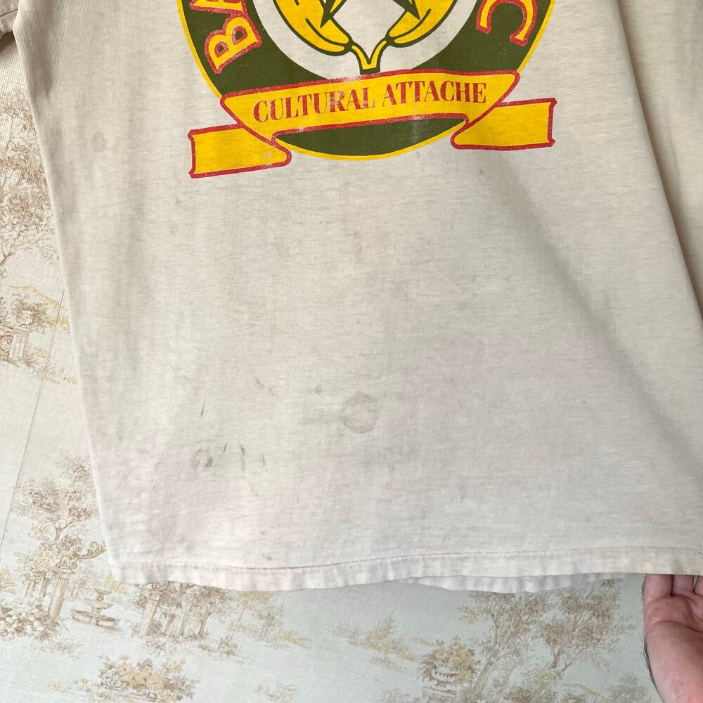 Vintage 80s Banana Republic Cultural Attaché T-Shirt | Safari Graphic | Size M - Picture 7 of 13